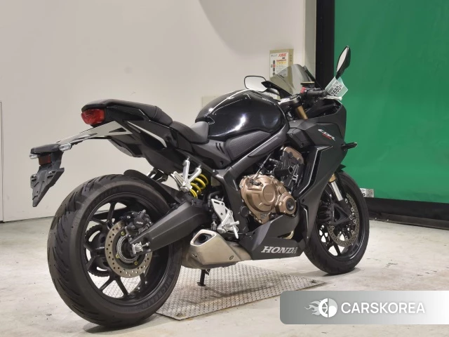 Проданный Honda CBR650R 2022 из Японии, фото 2