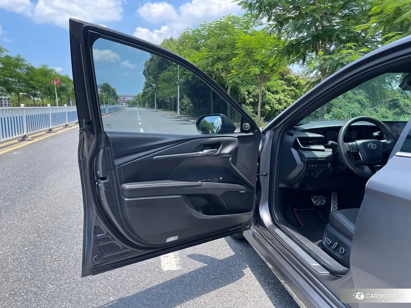 Toyota Camry id 4547521 из Китая 18