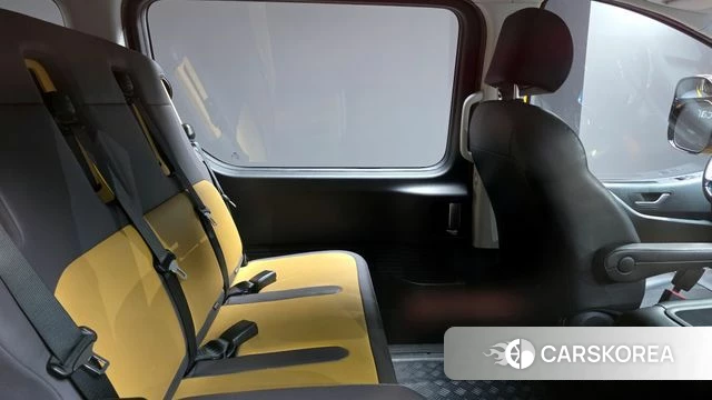 Hyundai Staria id 4303221 из Кореи 18