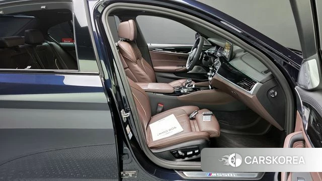 BMW 5 Series (G30) id 4292558 из Кореи 18