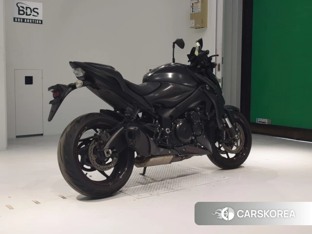 Проданный Suzuki GSX-S1000 id 4177109 из Японии, фото 2