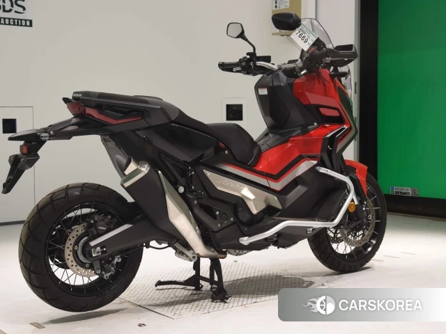 Проданный Honda X-ADV 750 2019 из Японии
