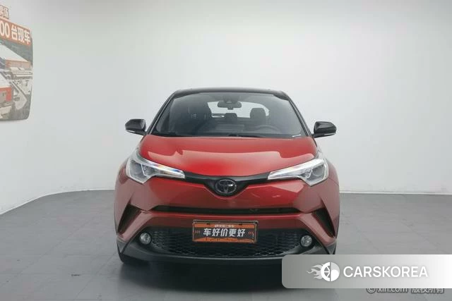 Toyota C-HR id 4313971 из Китая 18