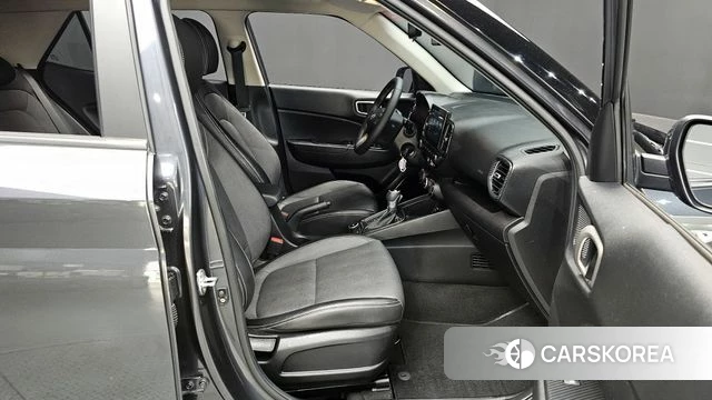 Hyundai Venue id 4383951 из Кореи 18