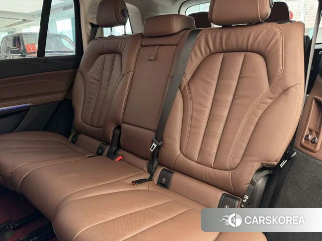 BMW X7 id 4258716 из Китая 18
