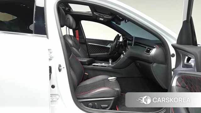 Genesis G70 id 4610096 из Кореи 18