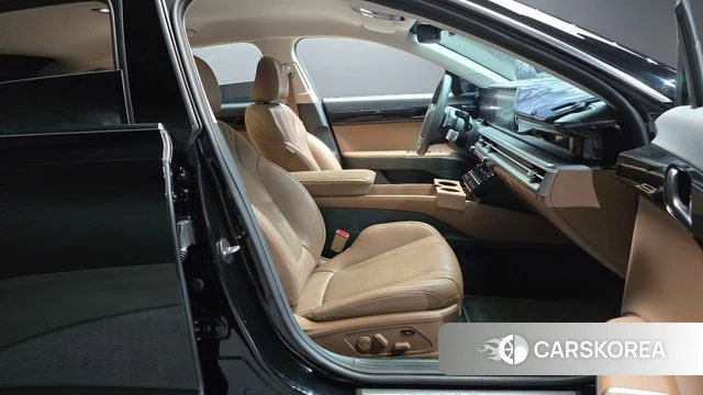 Hyundai Grandeur (GN7) id 4330016 из Кореи 18