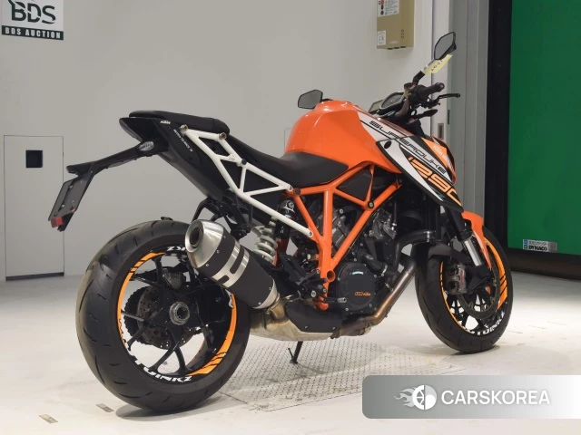 Проданный KTM 1290 SUPER DUKE R 2015 из Японии, фото 2