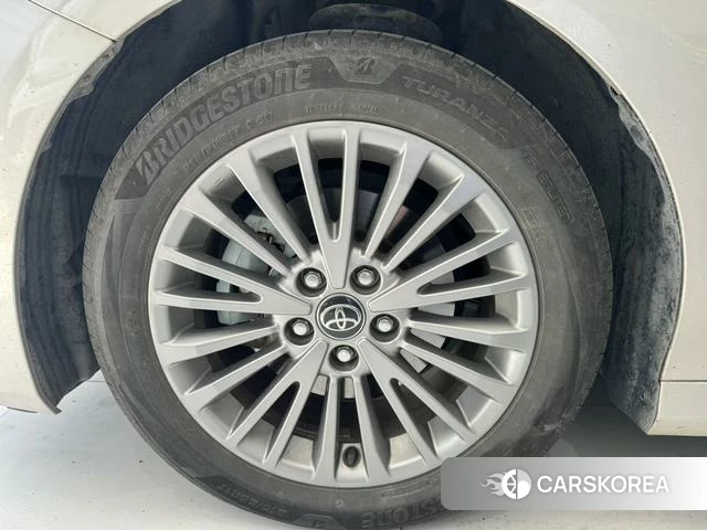 Toyota Camry id 4214051 из Китая 18