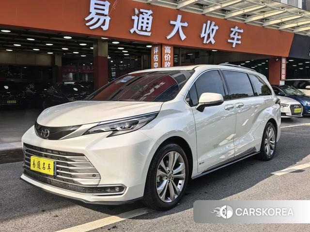 Toyota Saina id 4263624 из Китая 18