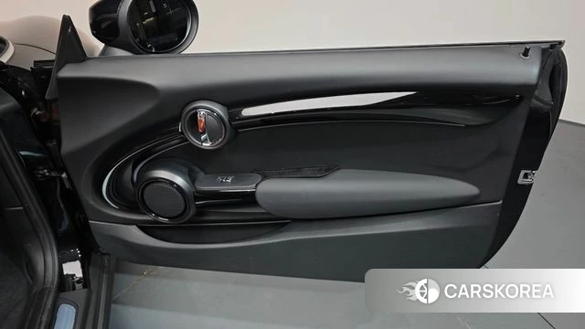 Mini Cooper Convertible id 4783276 из Кореи 18