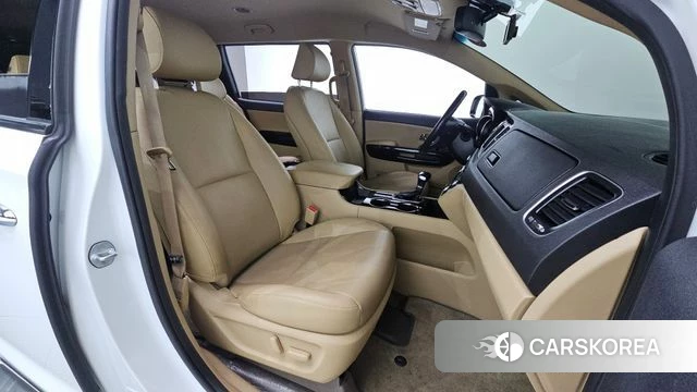 Kia The New Carnival id 4776255 из Кореи 18