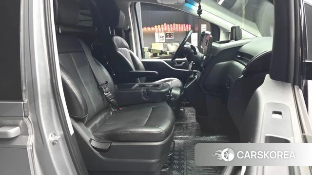 Hyundai Staria id 4894262 из Кореи 18