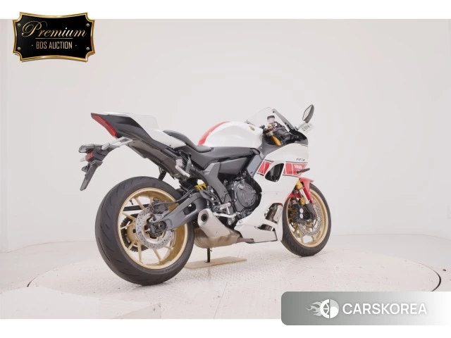 Проданный Yamaha YZF-R7 id 4048943 из Японии, фото 2