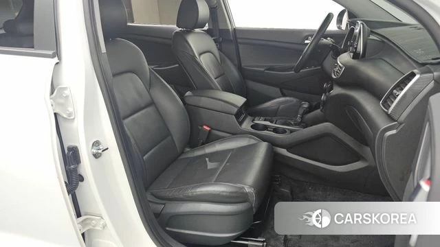 Hyundai All New Tucson id 4284585 из Кореи 18