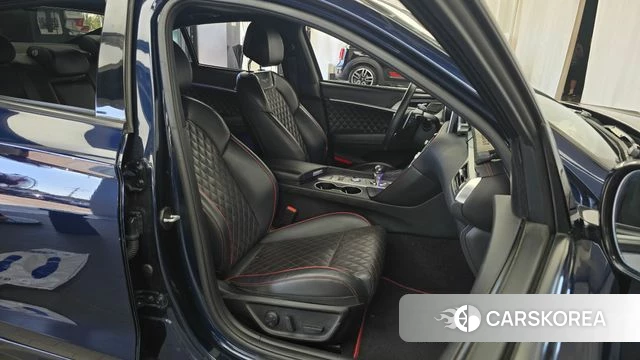 Genesis G70 id 4856560 из Кореи 18