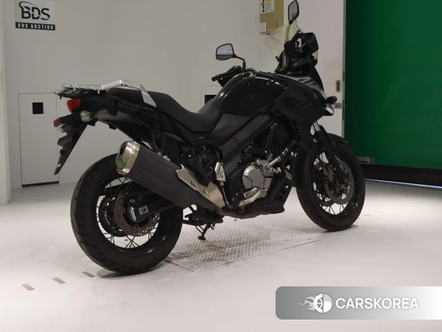 Проданный Suzuki V-STROM 650 XT 2017 из Японии, фото 2