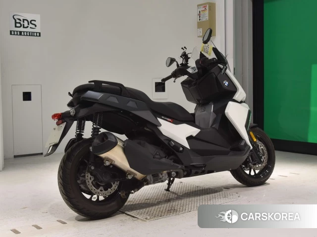Проданный BMW C400X 2019 из Японии