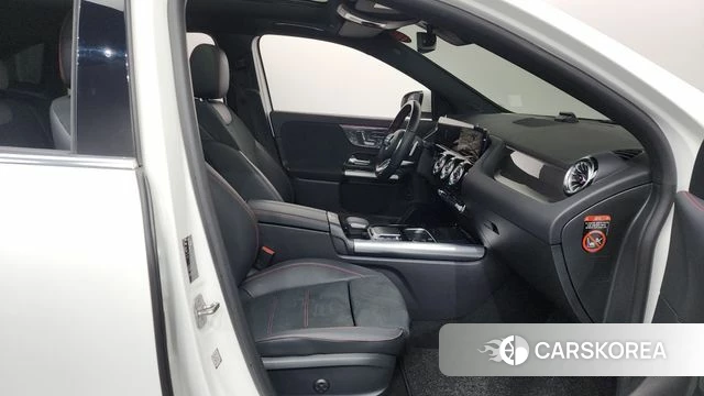 Mercedes-Benz GLA - Class H247 id 4400998 из Кореи 18