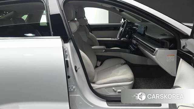 Hyundai Grandeur Hybrid (GN7) id 4617663 из Кореи 18