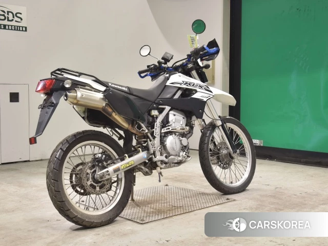 Проданный Kawasaki KLX250 2016 из Японии