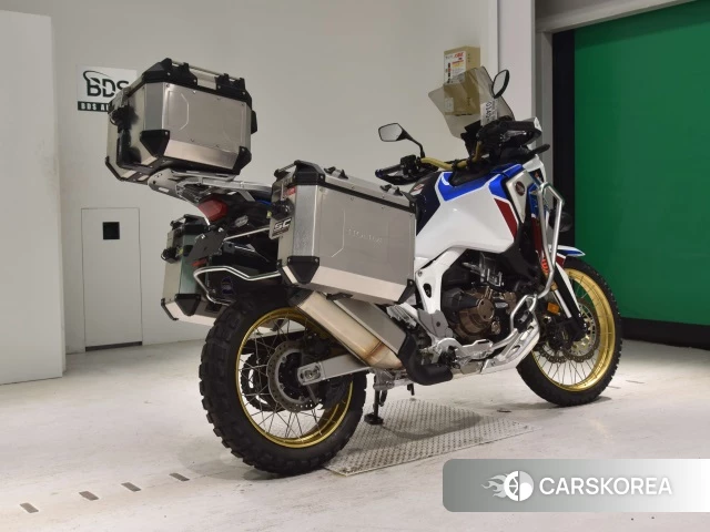 Проданный Honda CRF1100L AFRICA TWIN DCT 2021 из Японии, фото 2