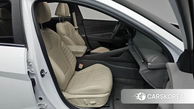 Hyundai The New Avante (CN7) id 4280984 из Кореи 18