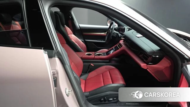Porsche Taycan id 4427325 из Кореи 18
