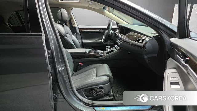 Genesis G90 id 4543215 из Кореи 17