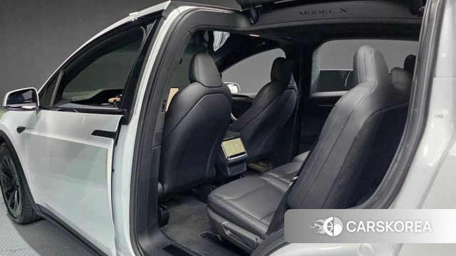 Tesla Model X id 4584993 из Кореи 18