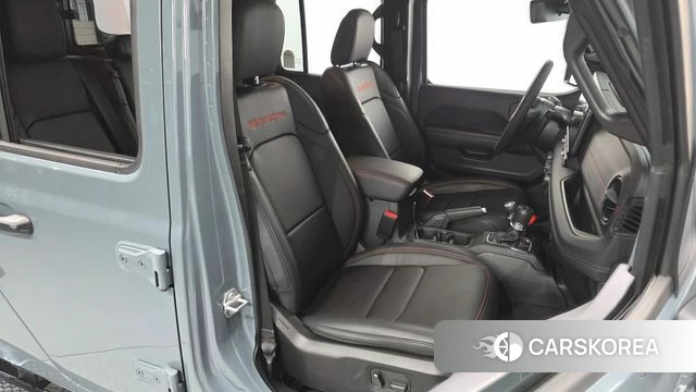 Jeep Gladiator (JT) id 4622981 из Кореи 18