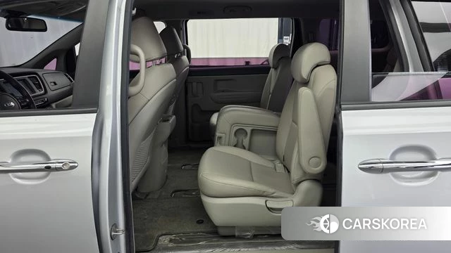 Kia The New Carnival id 4310570 из Кореи 18
