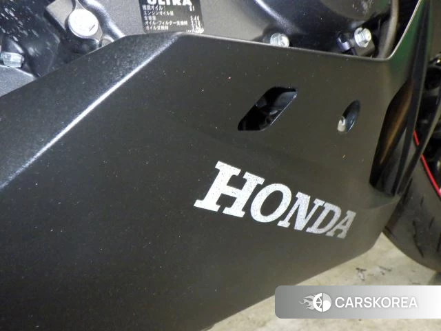 Honda CBR600RR id 3950011 из Японии 18