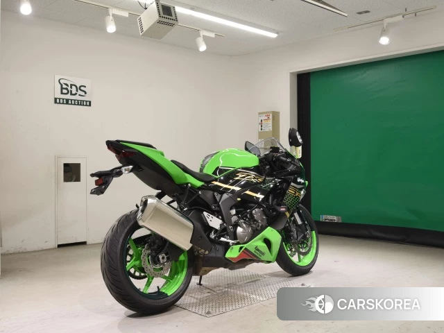 Проданный Kawasaki ZX-6R NINJA ABS 2019 из Японии, фото 2