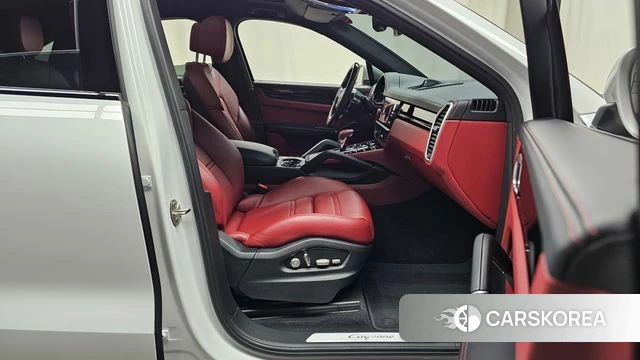 Porsche Cayenne (PO536) id 4793876 из Кореи 18