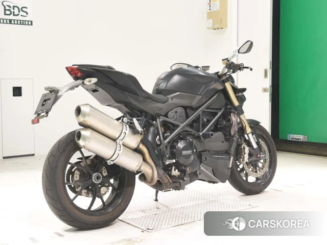 Проданный Ducati STREETFIGHTER 848 2014 из Японии