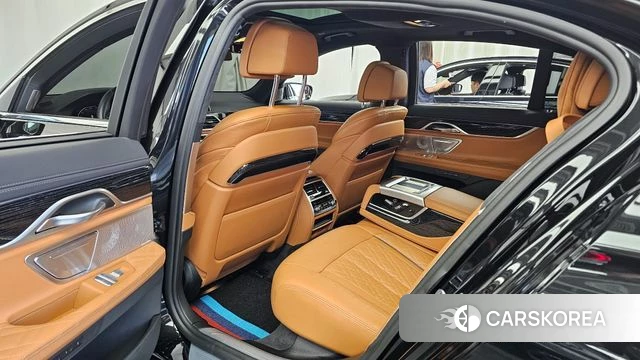 BMW 7 Series (G11) id 4316151 из Кореи 18
