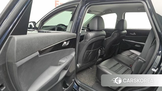 Kia The New Sorento id 4658470 из Кореи 18