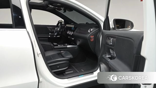 Mercedes-Benz EQA H243 id 4848026 из Кореи 18