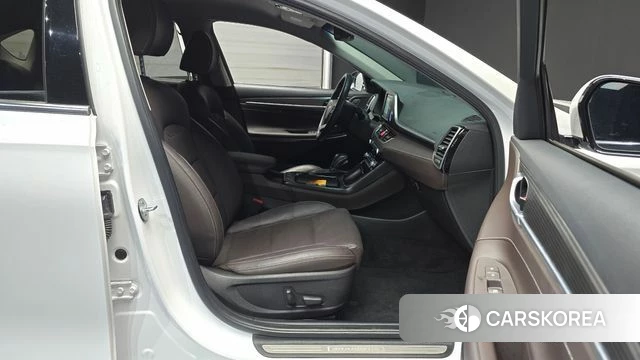 Hyundai Grandeur IG id 4430581 из Кореи 18