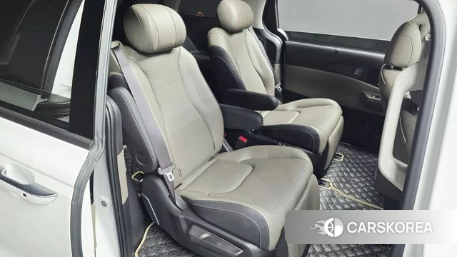Kia The New Carnival 4th Generation id 4242731 из Кореи 18