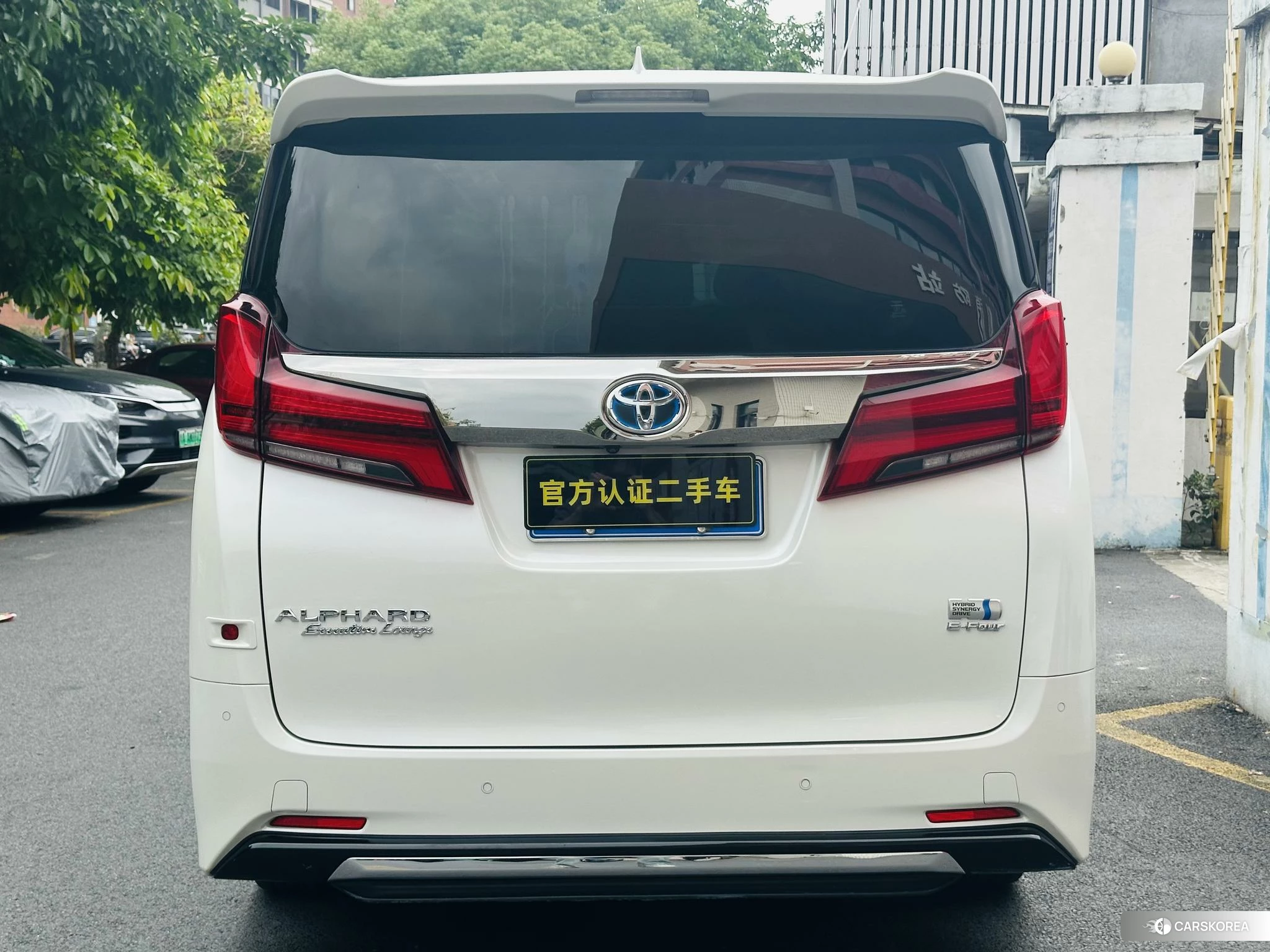 Toyota Elfa id 4455716 из Китая 18
