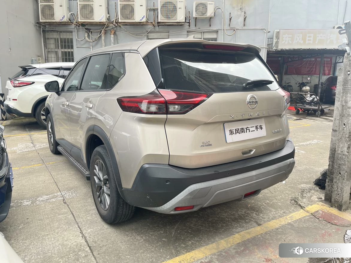 Nissan Qijun id 4512921 из Китая 18