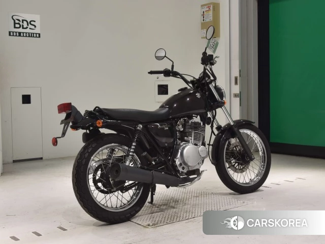 Проданный Suzuki GRASS TRACKER BIG BOY 250 2016 из Японии, фото 2