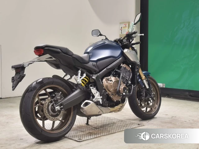 Проданный Honda CB650R 2021 из Японии, фото 2