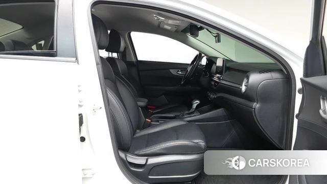 Kia Come New K3 id 4377980 из Кореи 18