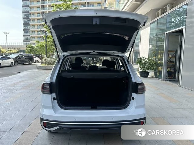 Volkswagen Tuyue id 4221721 из Китая 18