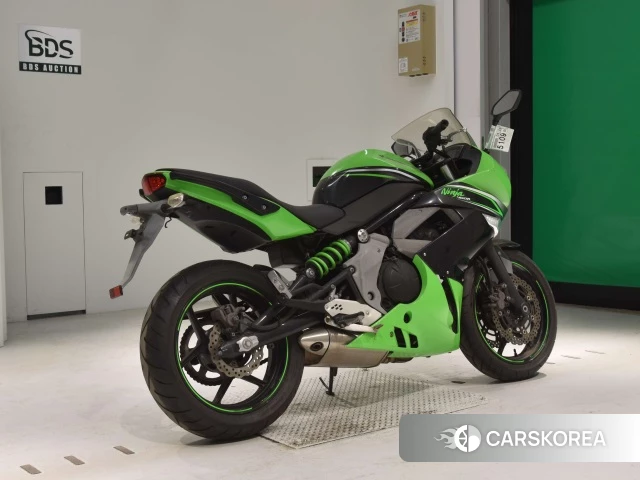 Проданный Kawasaki NINJA 400R 2012 из Японии, фото 2