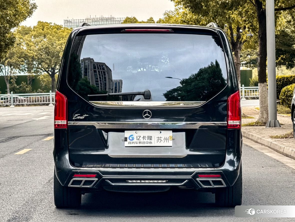 Mercedes-Benz V-class id 4455210 из Китая 18