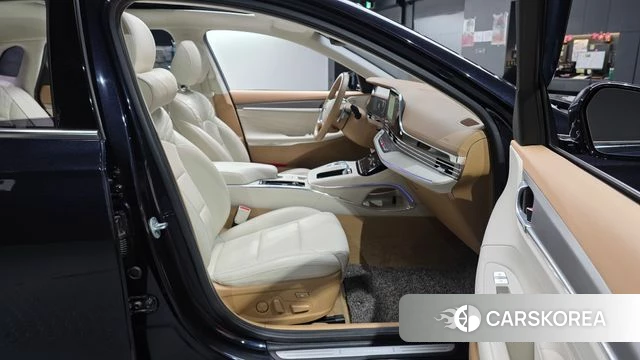 Hyundai The New Grandeur IG id 4324532 из Кореи 18